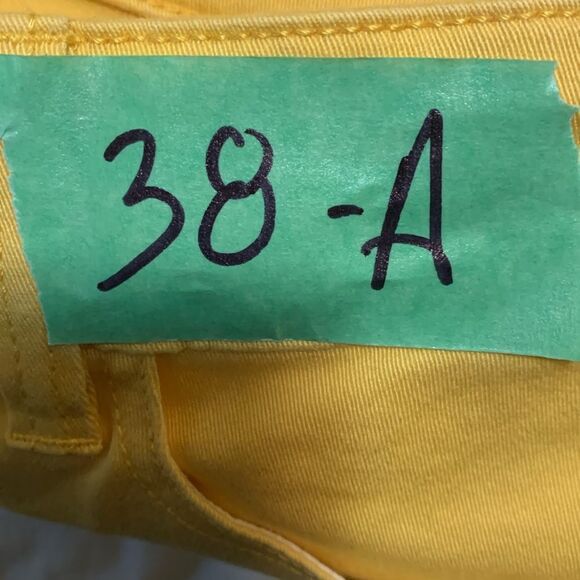 CHAPS Sunlit Yellow Cropped Pants, size 6, NWT - Picture 8 of 8